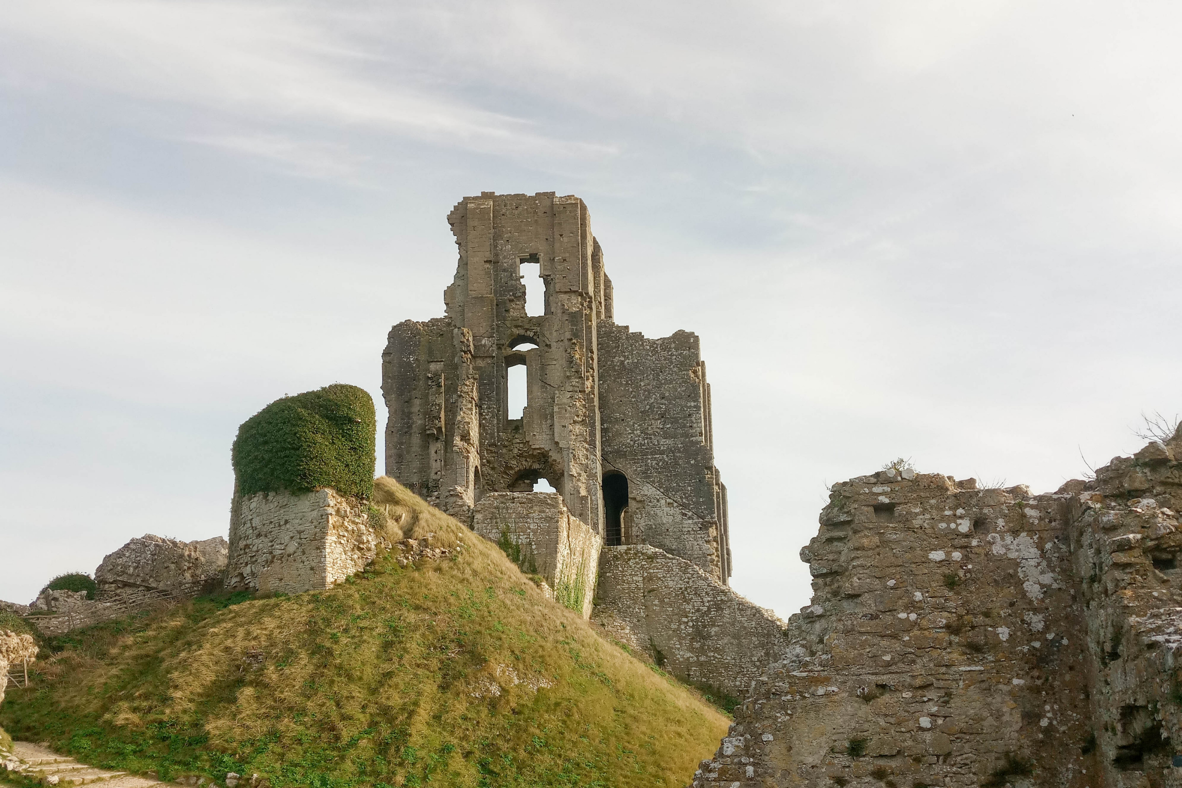 corfe castle (2).webp